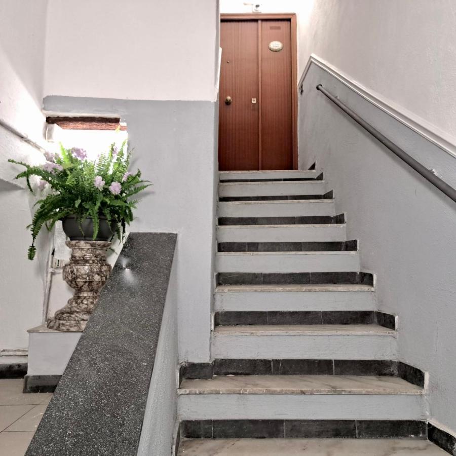 Апартаменты Centro Storico S Chiara House Неаполь Экстерьер фото